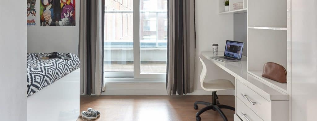 Hope_Street_Liverpool_Penthouse_Studio_Ultra_Plus_1440x550