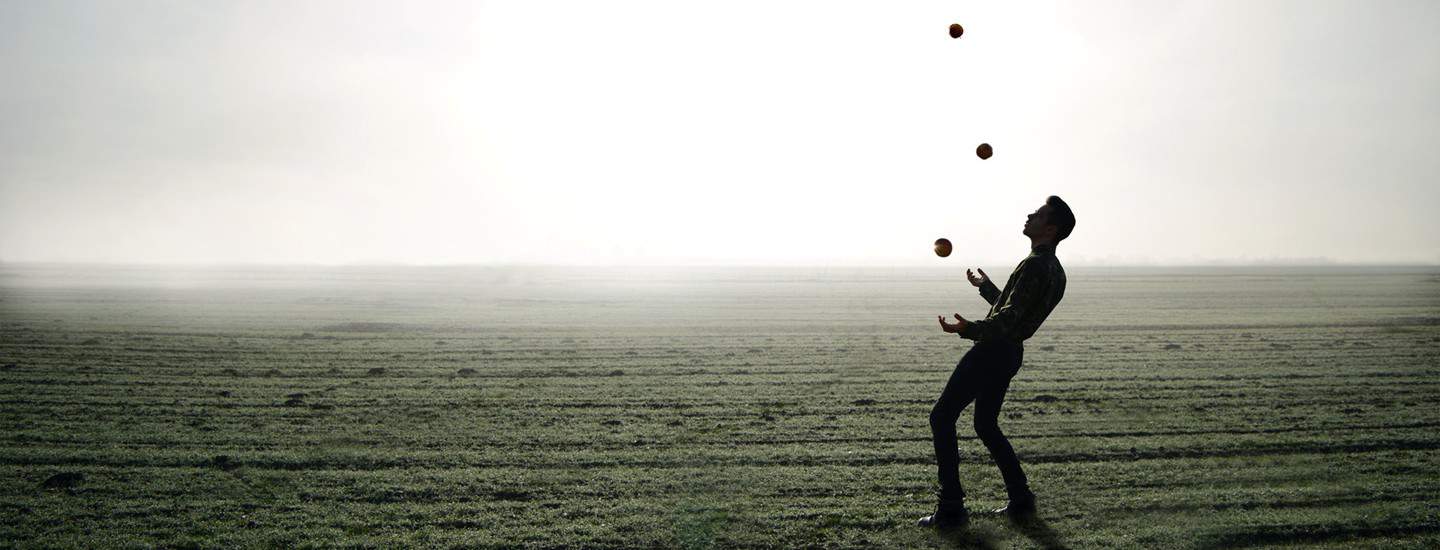 Man-Juggling