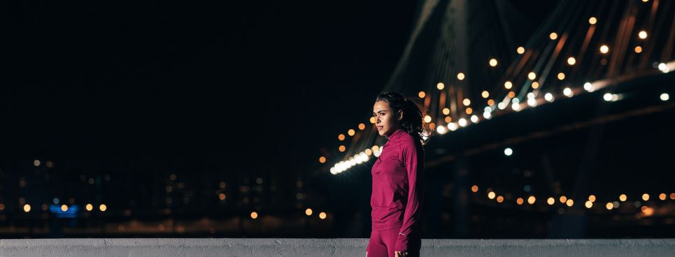 how to stay safe in the dark student tips host students