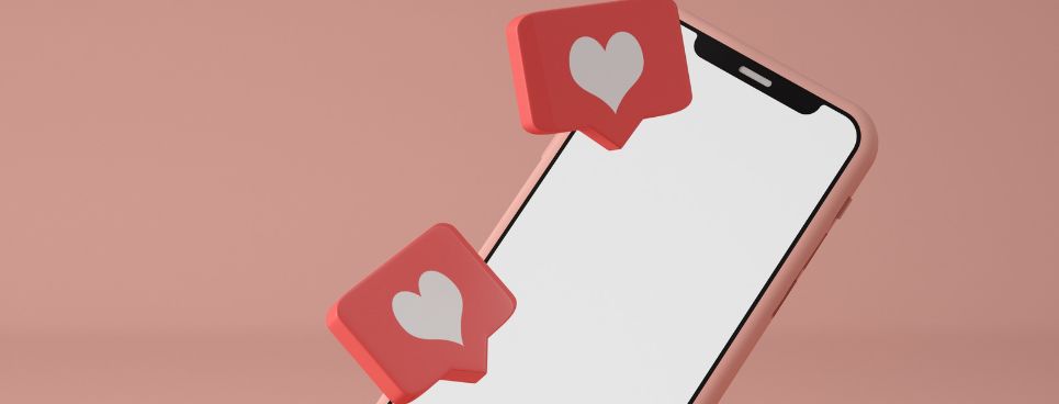 How to act on social media to land my dream graduate job