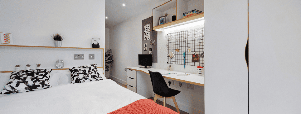 Ensuite student room